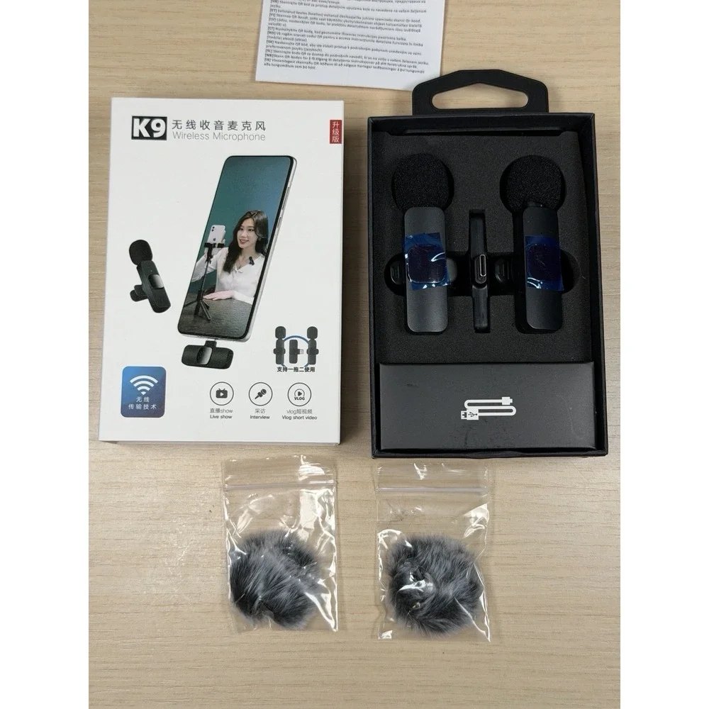 USB C Mini Mic (2) Rechargeable Wireless Microphones & 1 Receiver Type C Black